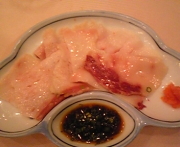 くじらさえずり（鯨の舌）お刺身盛り付け（ポン酢）